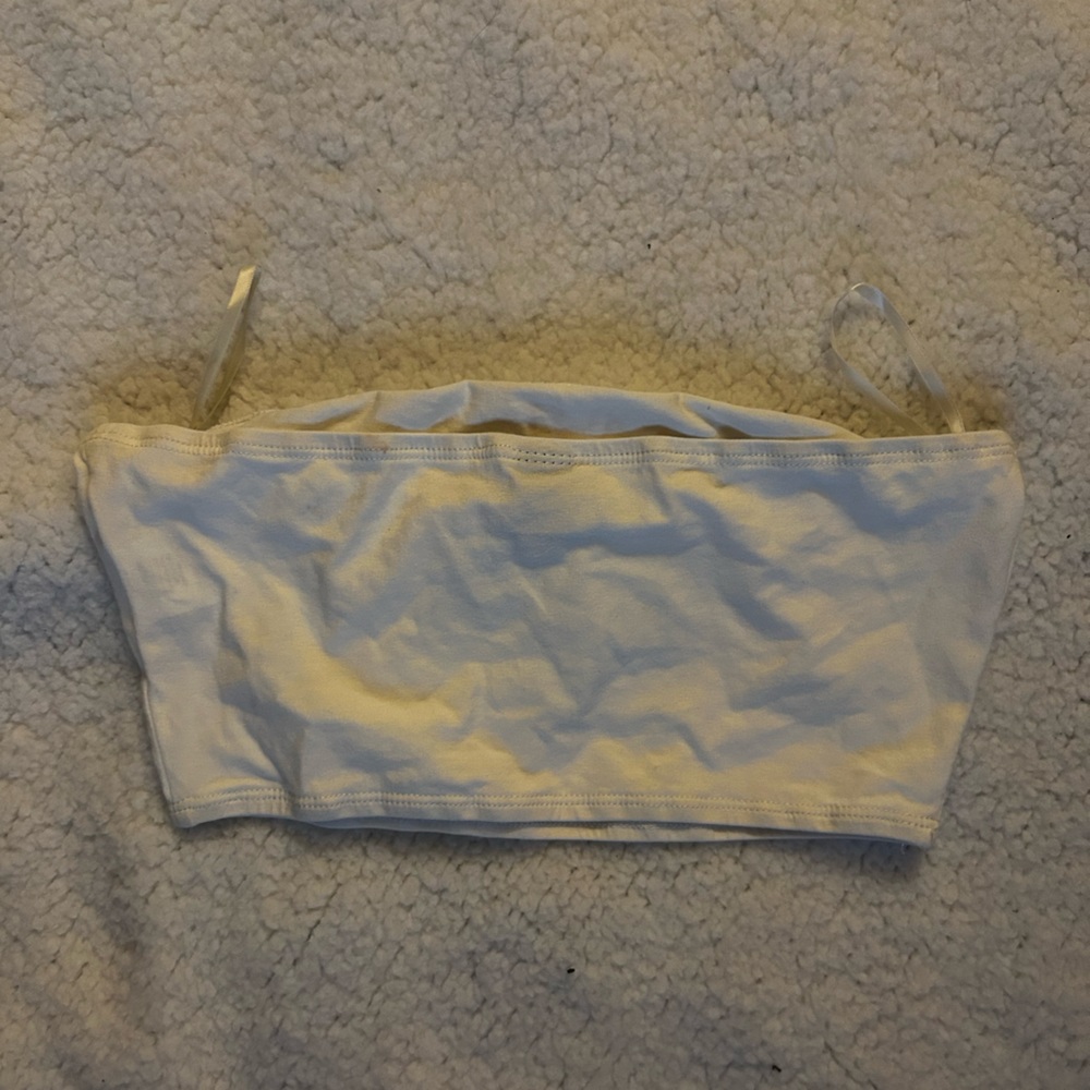 Graphic Racer Cropped Tube Top - Picture 4 of 4